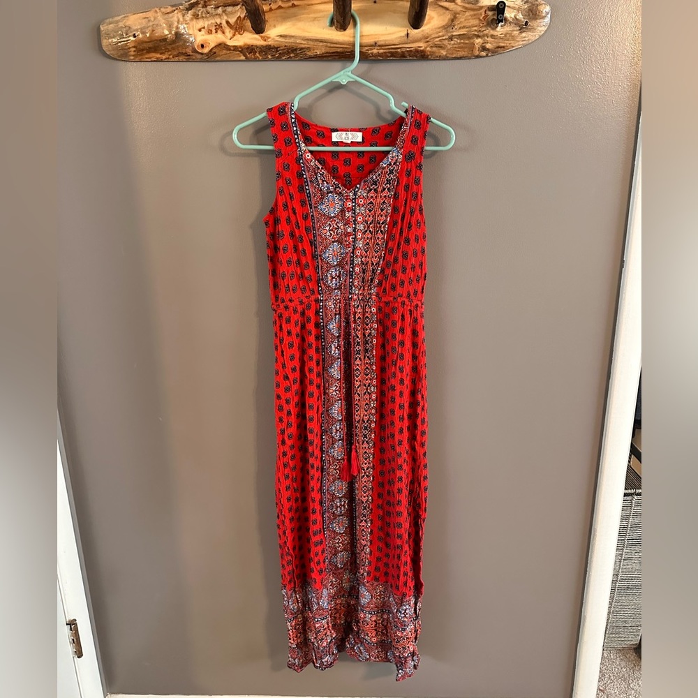 Boho Red Tasseled Sleeveless Maxi Dress - Pink Rose size Small - Some damage - M